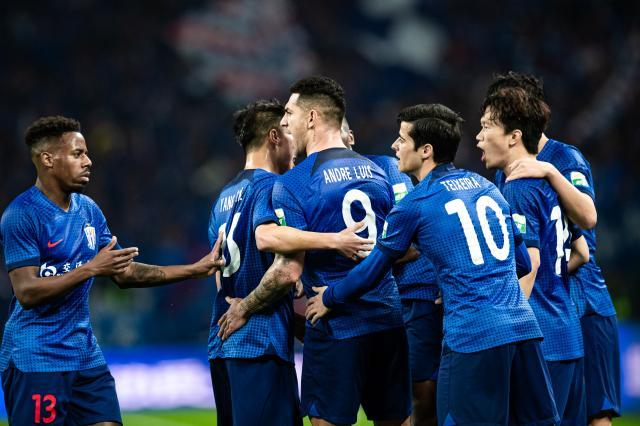 【中超】张玉宁路易斯破门 10人国安客场1比1申花