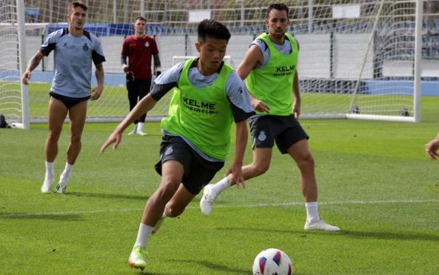 米乐下载-对话西班牙人青训教练：杨希谭凯元有潜力进入一队