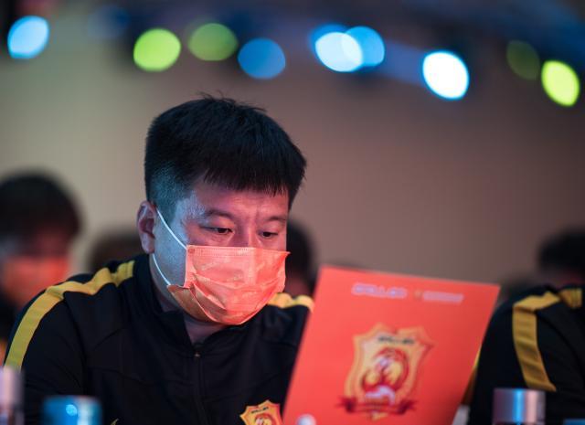 米乐游戏-连续逆转+两战狂轰9球 李金羽为汉军激活进攻属性